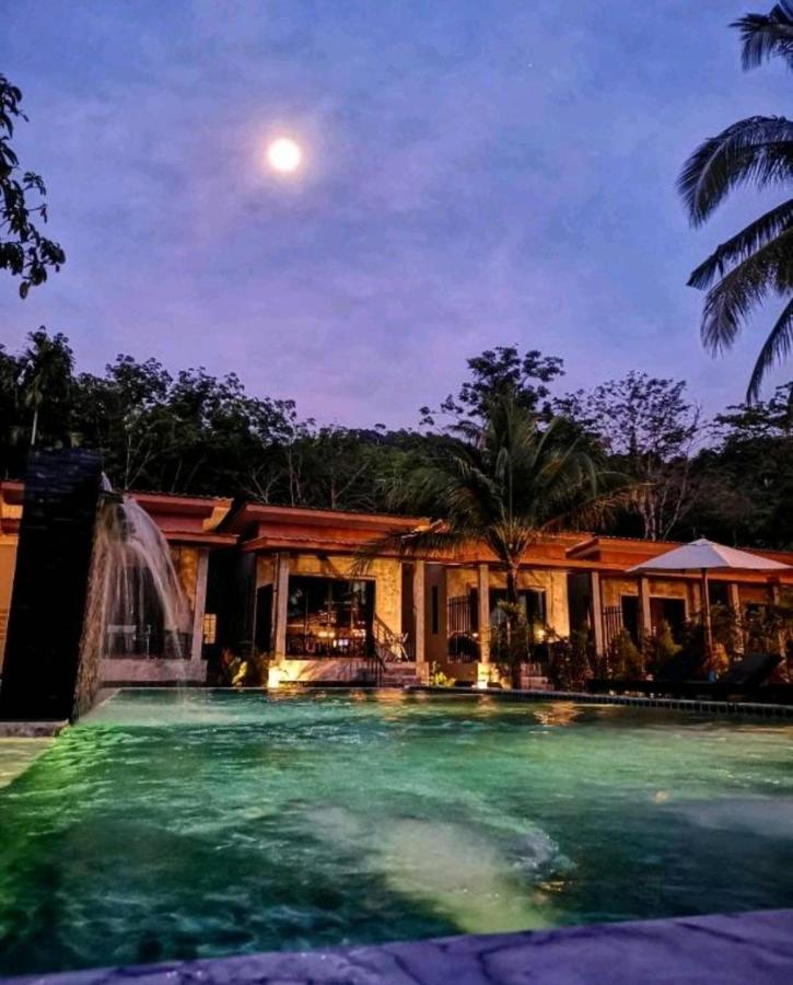 Grandfather Khaolak Resort Као Лак Екстериор снимка